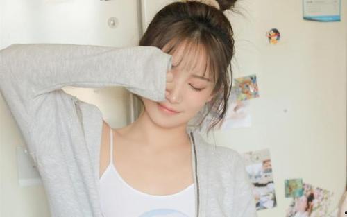 求女同av合集,精选AV合集深度解析
